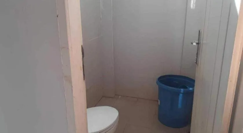 EXPRESS O 91662 Kost Rumah Kaca