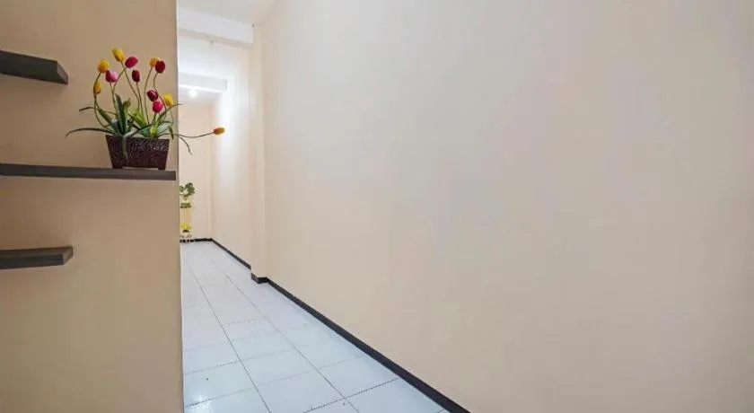 OYO 91727 Luxury Homestay Sidoarjo