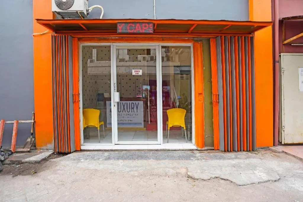 OYO 91727 Luxury Homestay Sidoarjo