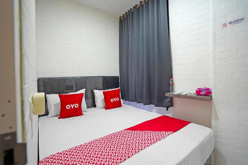 OYO 91727 Luxury Homestay Sidoarjo