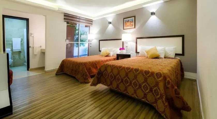 Bed in Hotel del Valle Inn