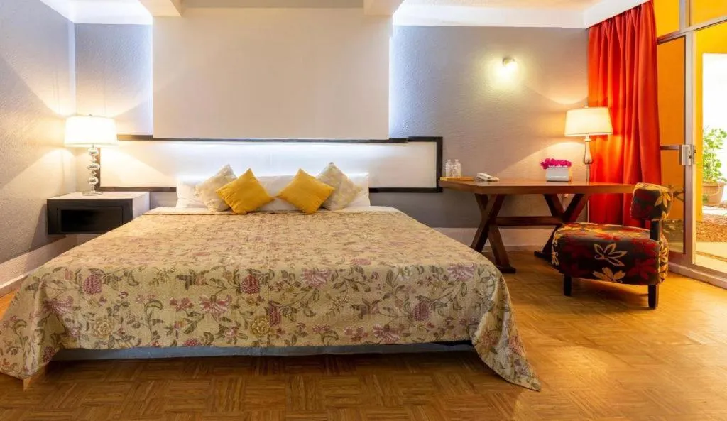 Bed in Hotel del Valle Inn