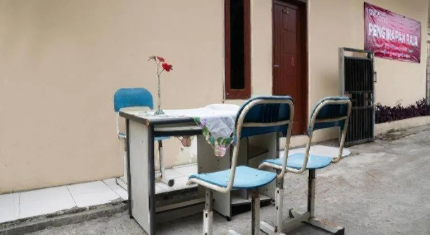 Hotel O Penginapan Raja