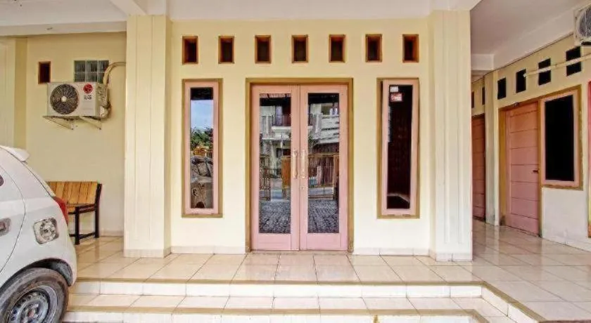 OYO Life 92663 Karmel 6