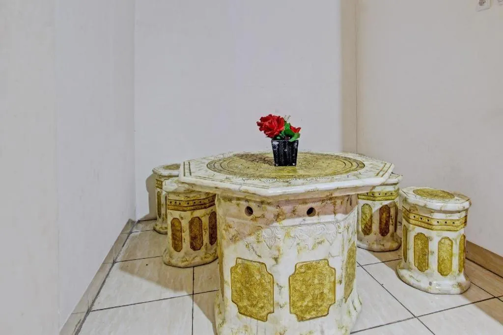 OYO Life 92663 Karmel 6