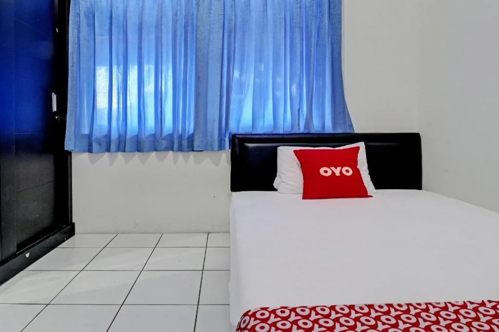 Bed in OYO Life 92630 Siliwangi Residence 63