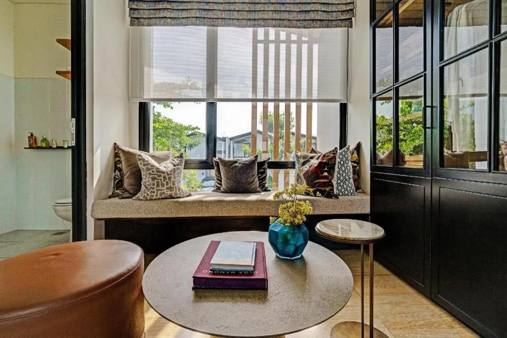 OYO Life 92719 Rolling Hills Residence Karawang