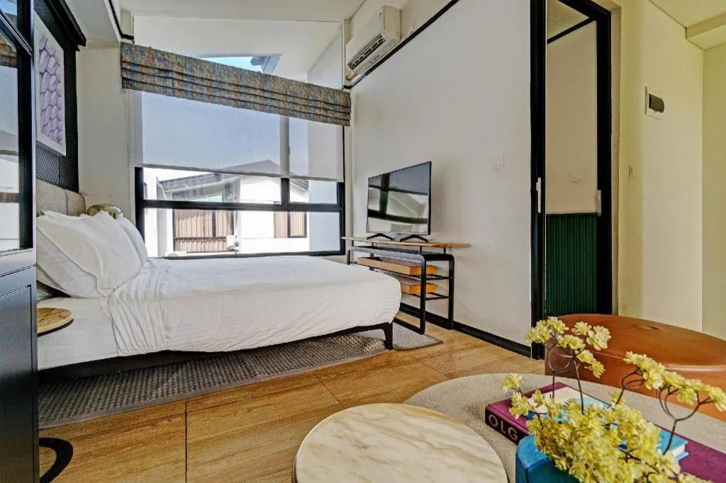 Bed in OYO Life 92719 Rolling Hills Residence Karawang