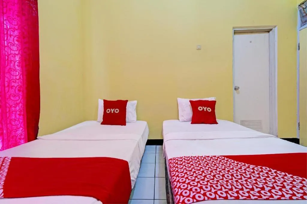 Bed in Hotel O P3 Guest House