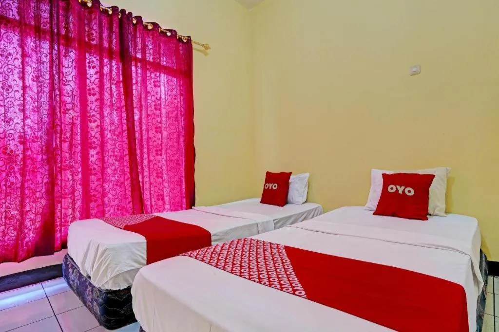 Bed in Hotel O P3 Guest House