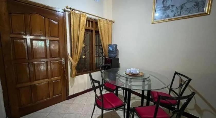 OYO 94003 Anjuk Ladang Homestay