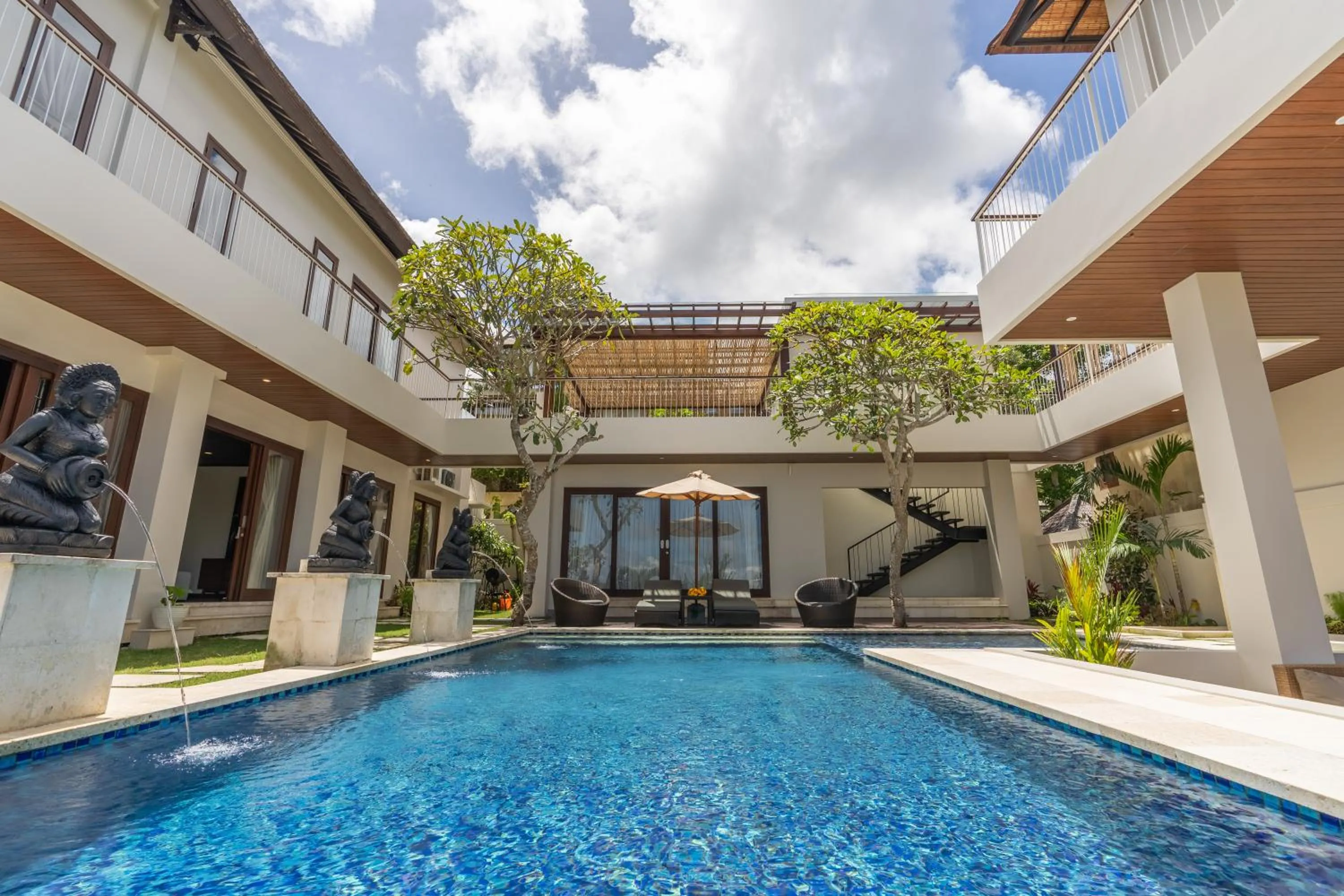 Green GWK Villa