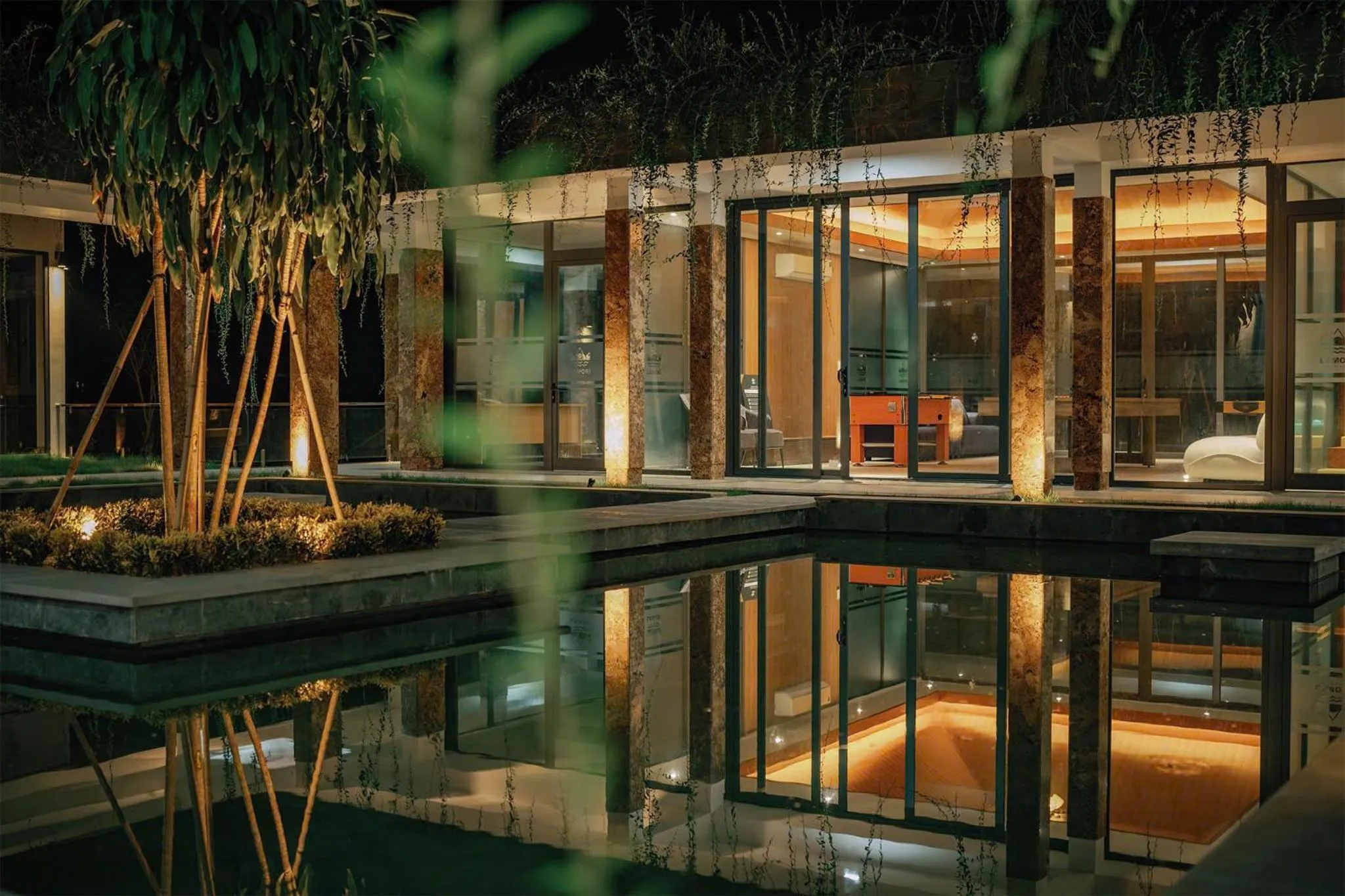 Entertainment in Lamori Resort & Spa