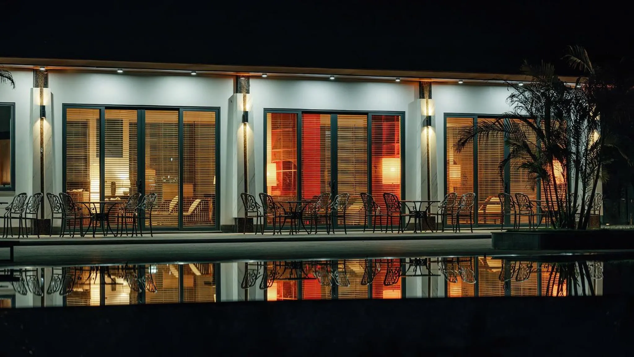 Restaurant/places to eat in Lamori Resort & Spa