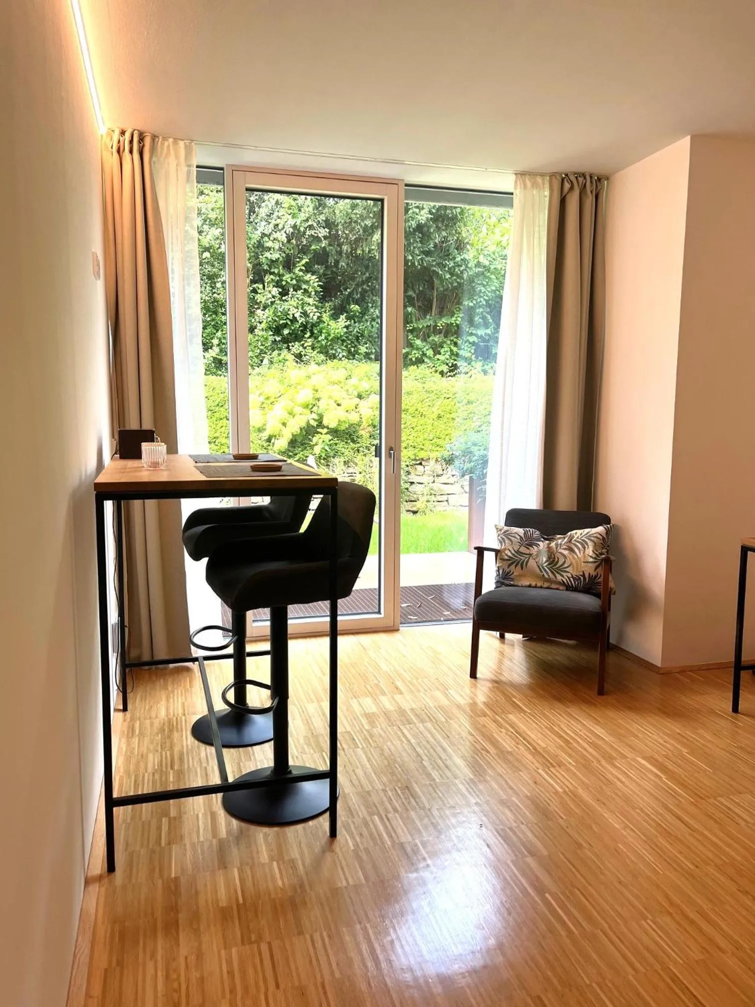 Happy Stay Rentals