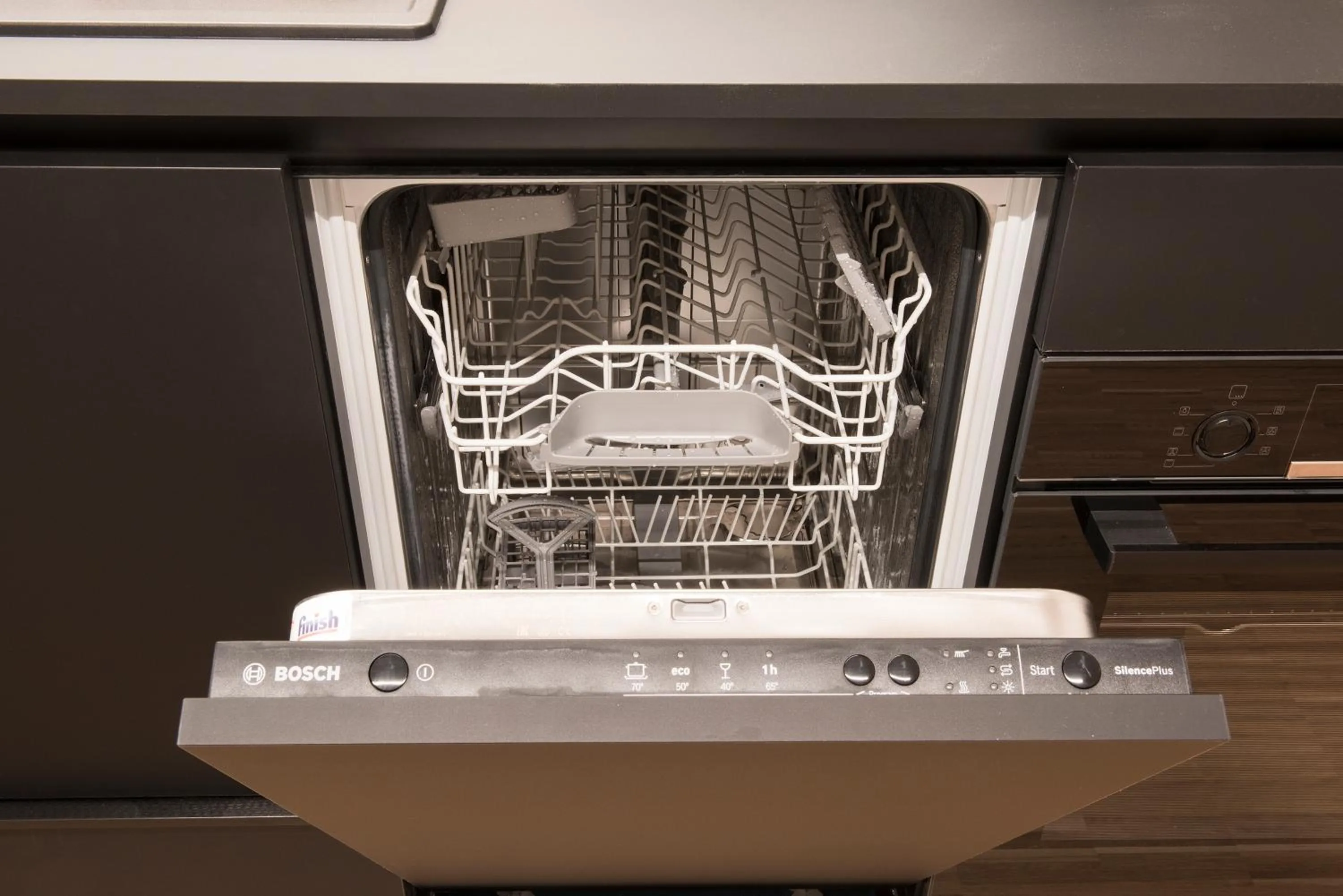 dishwasher in Happy Stay Rentals