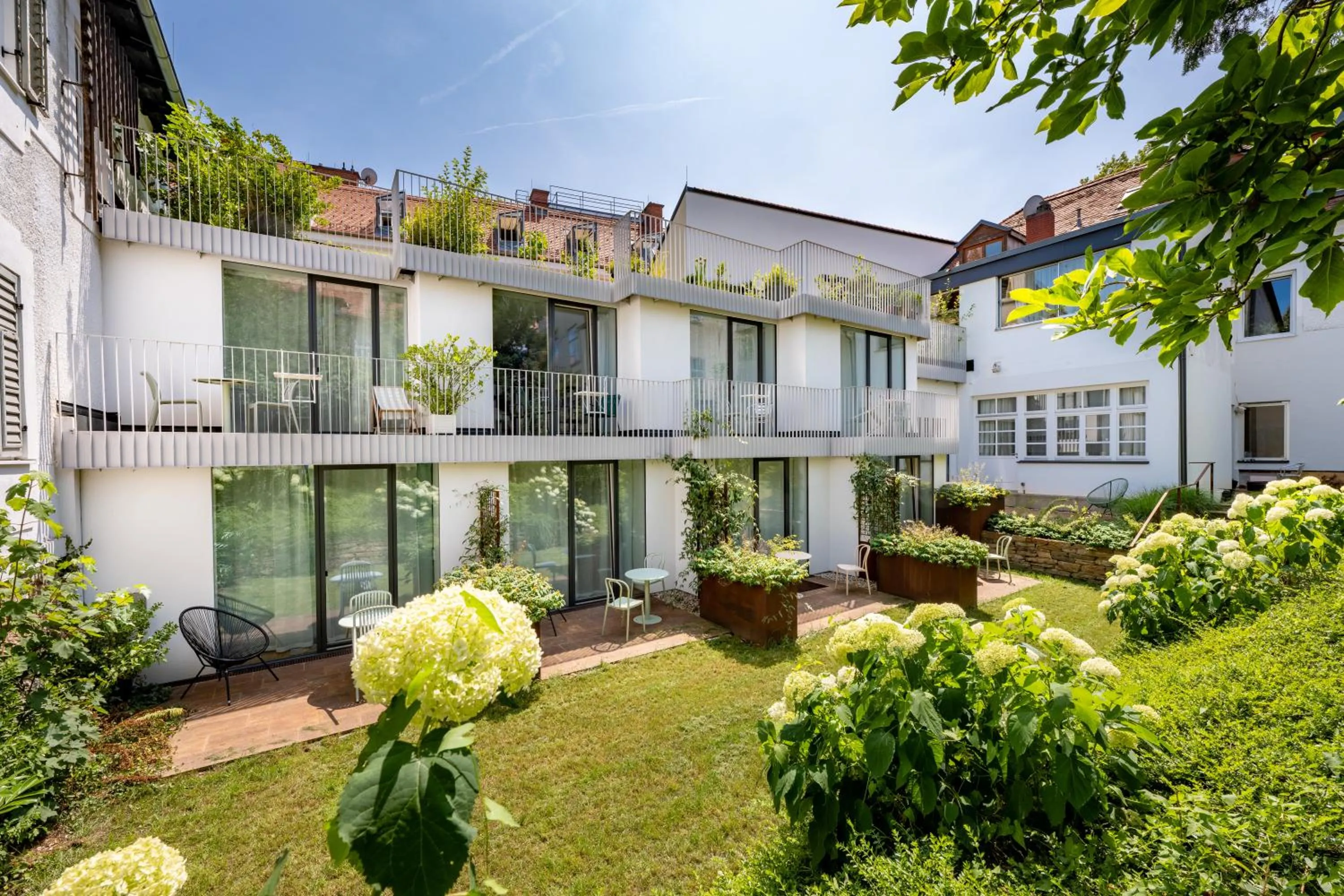 Property building in Happy Stay Rentals
