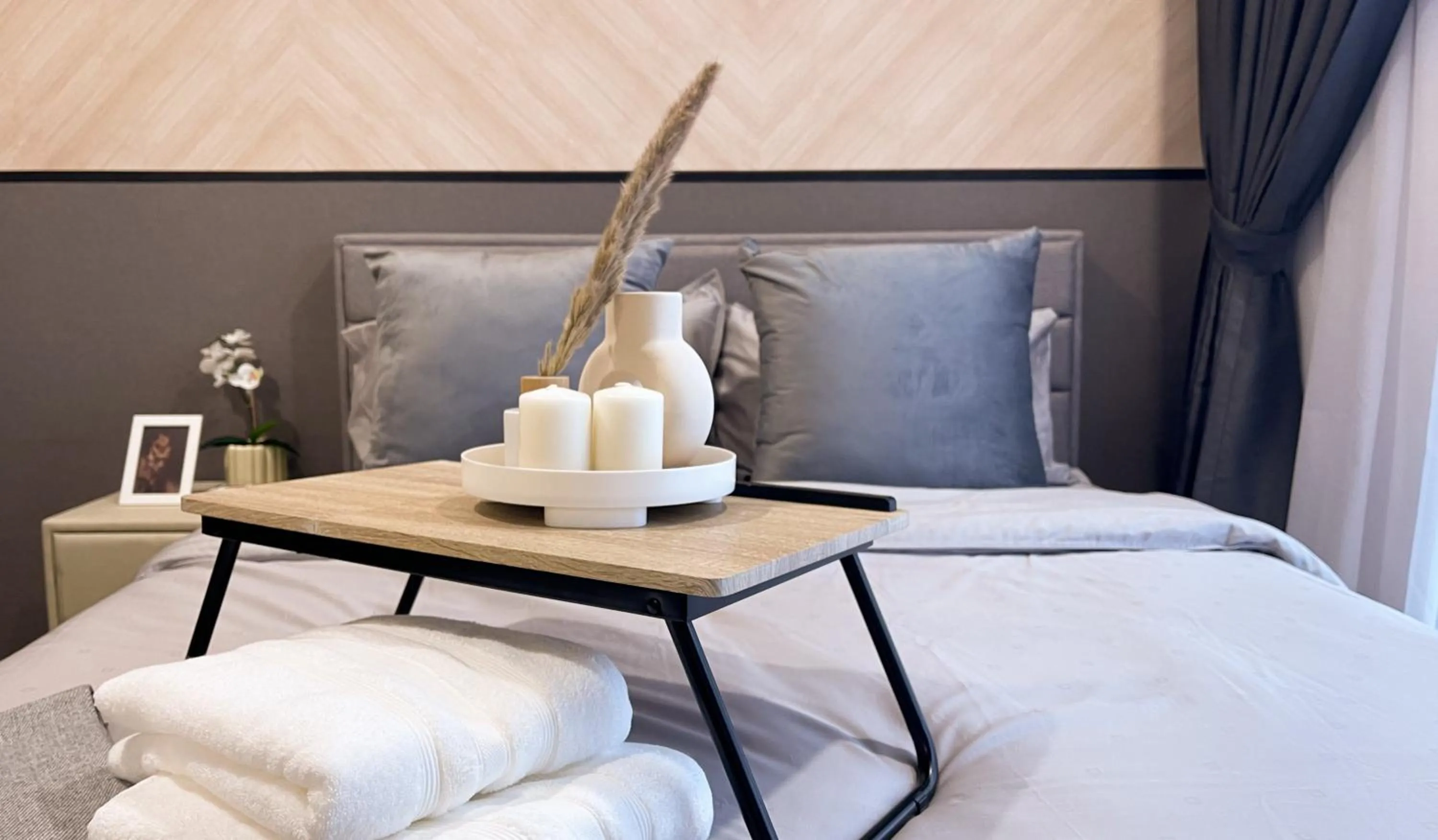Bed in Mossaz By Synergy Property Management