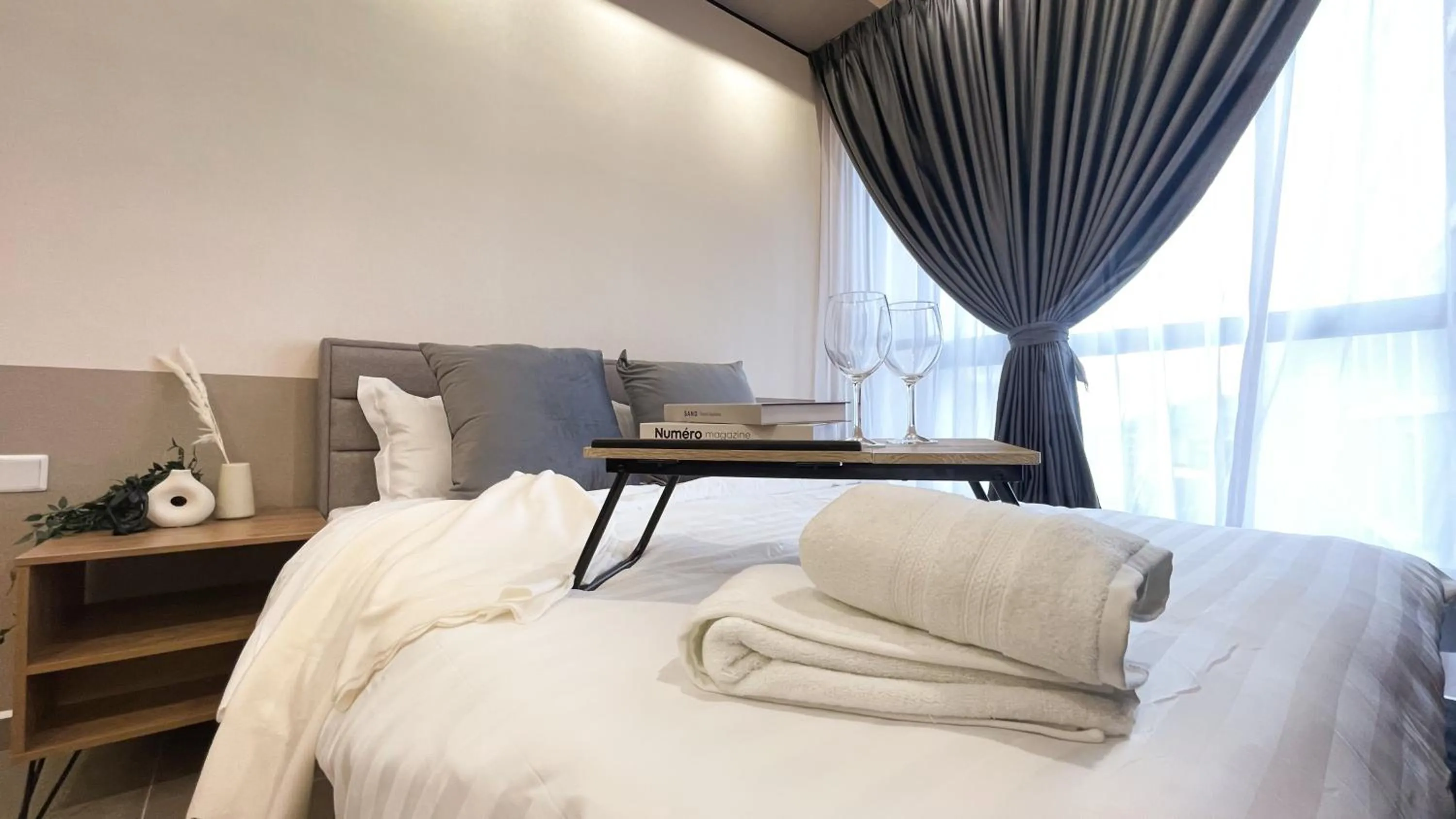 Bed in Mossaz By Synergy Property Management