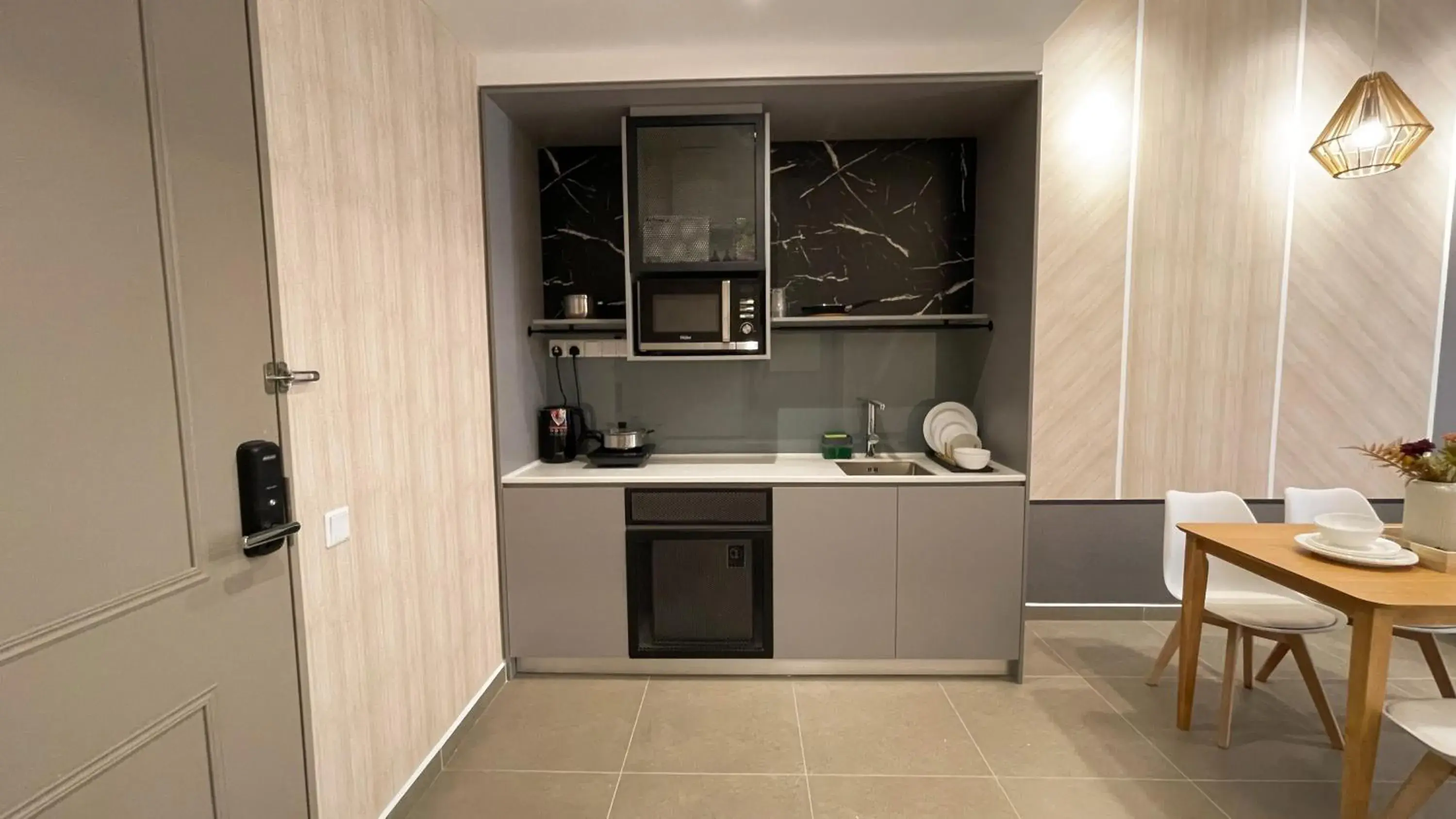 Two-Bedroom Apartment in Mossaz By Synergy Property Management Two-Bedroom Apartment in Mossaz By Synergy Property Management