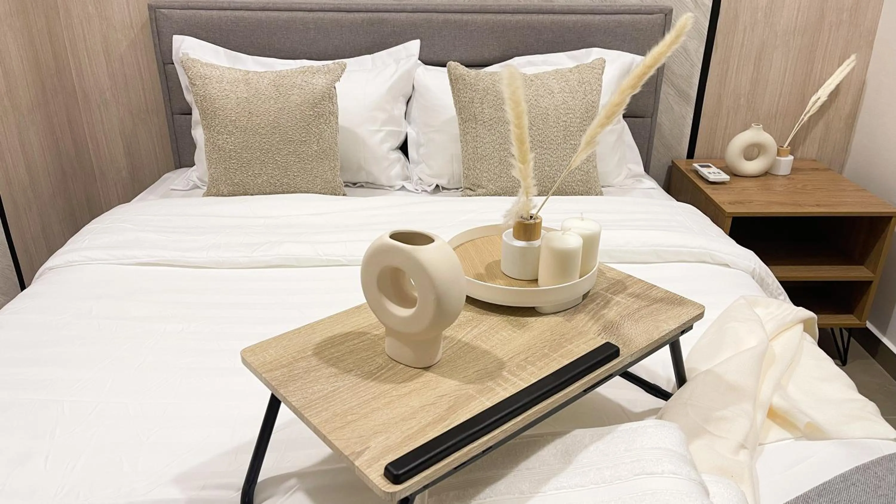 Bed in Mossaz By Synergy Property Management