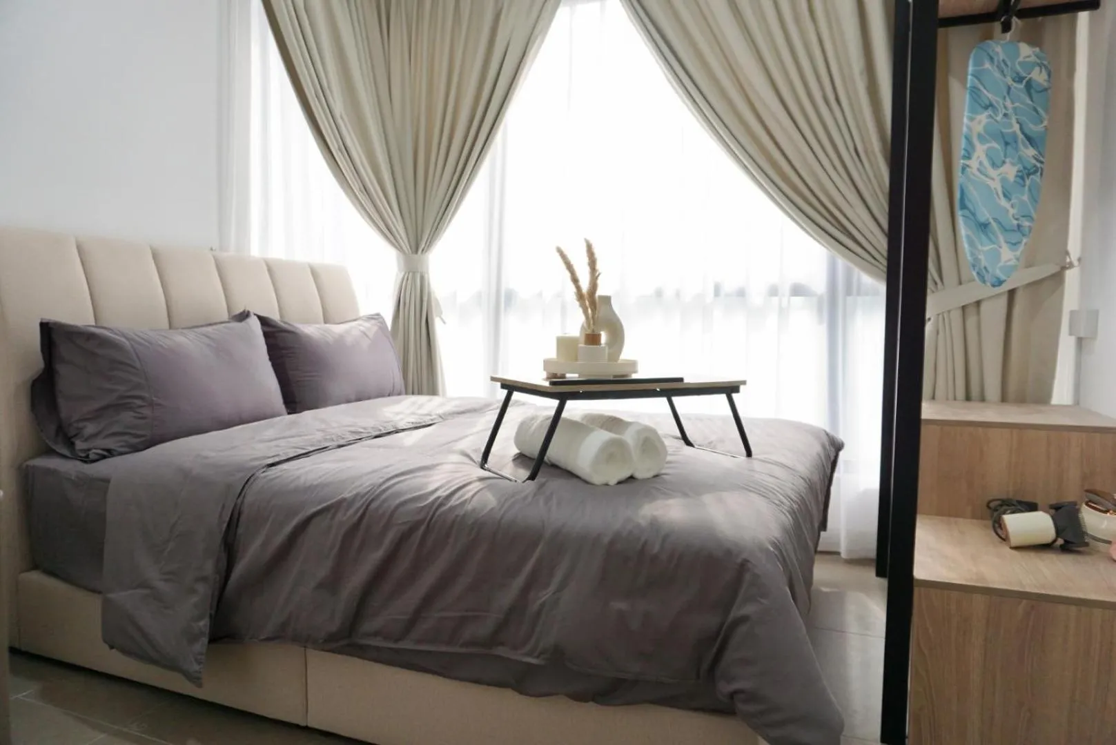 Bed in Mossaz By Synergy Property Management
