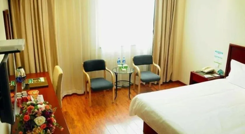Bed in GreenTree Inn Chuzhou Dingyuan County People's Square General Hospital Business Hotel