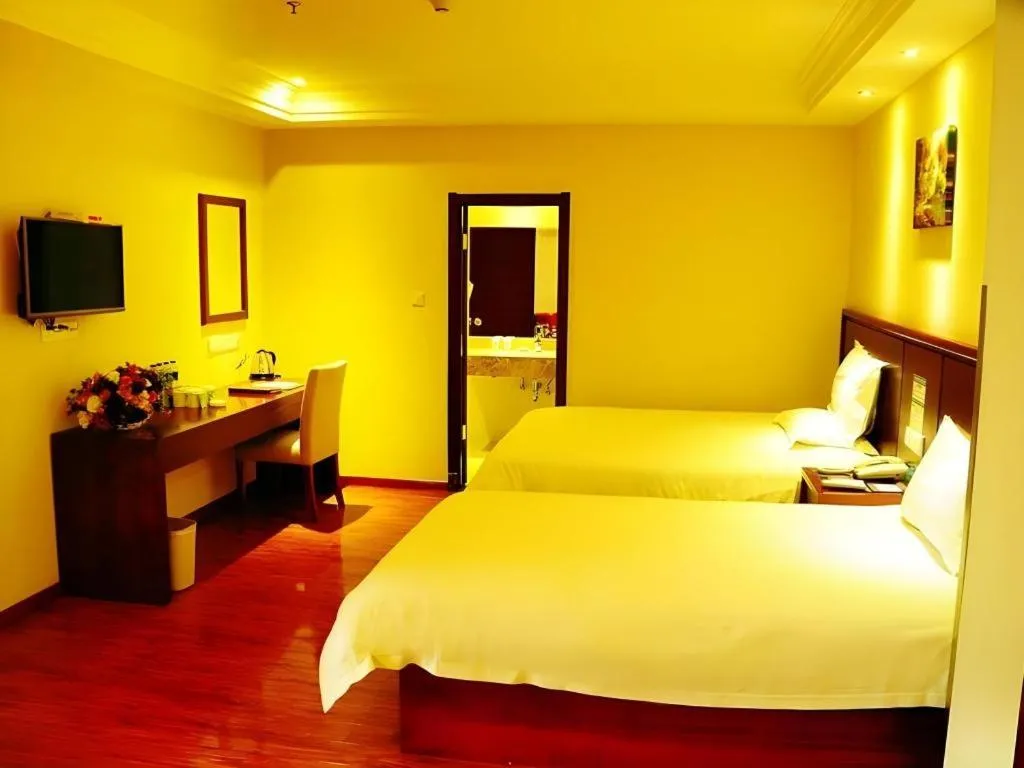 Bed in GreenTree Inn Chuzhou Dingyuan County People's Square General Hospital Business Hotel