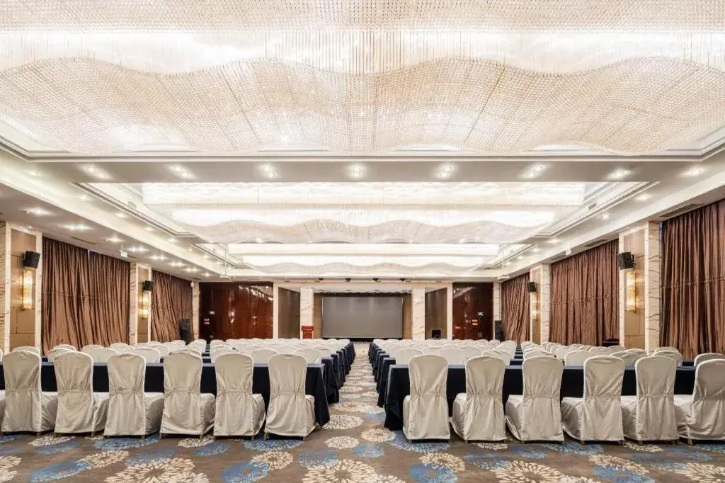 Chengdu Rising Butterfly Hotel Chengdu Rising Butterfly Hotel