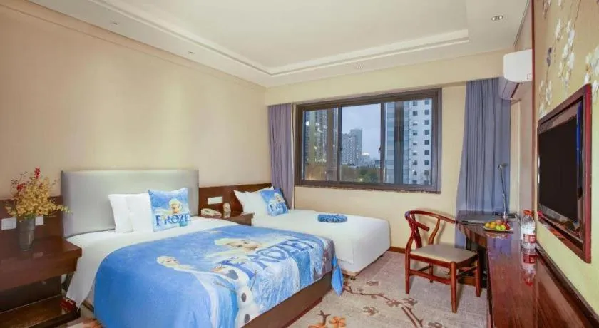 Bed in Meiyuan Hotel Hangzhou