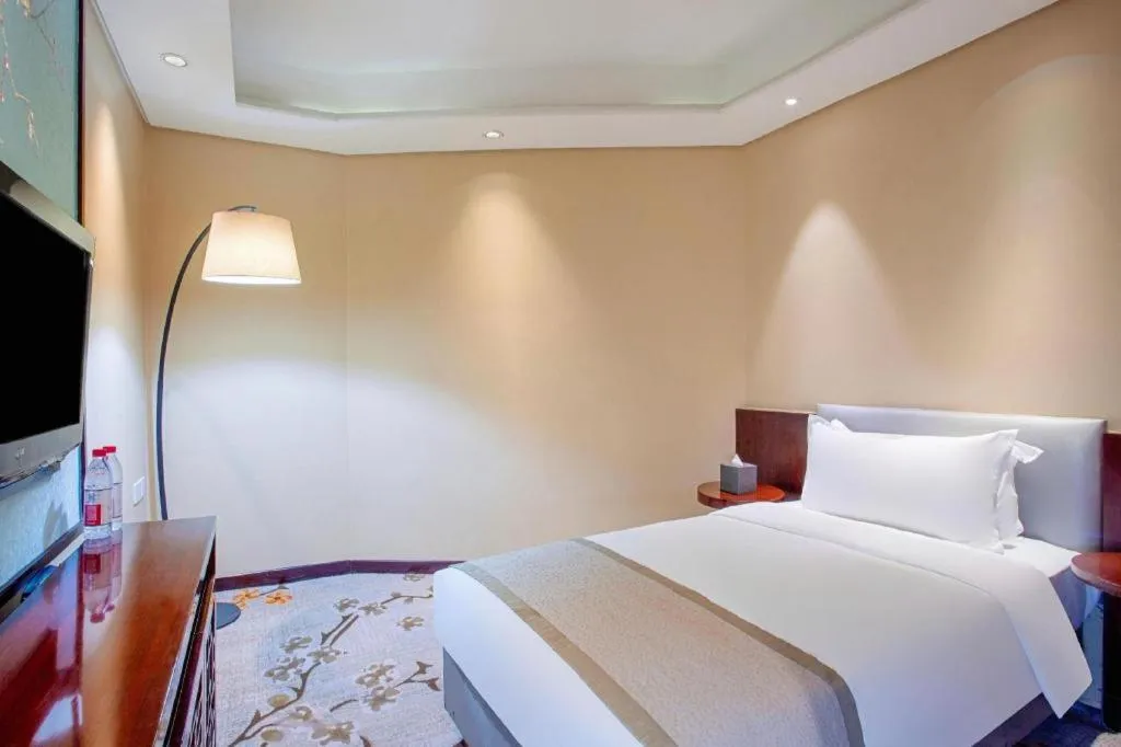 Bed in Meiyuan Hotel Hangzhou