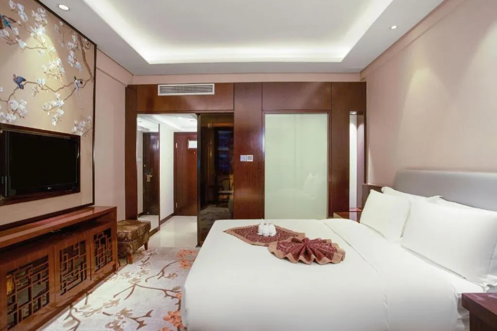 Bed in Meiyuan Hotel Hangzhou