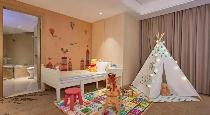 Bed in Meiyuan Hotel Hangzhou