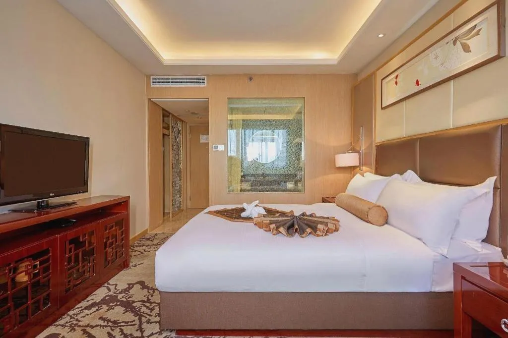 Bed in Meiyuan Hotel Hangzhou