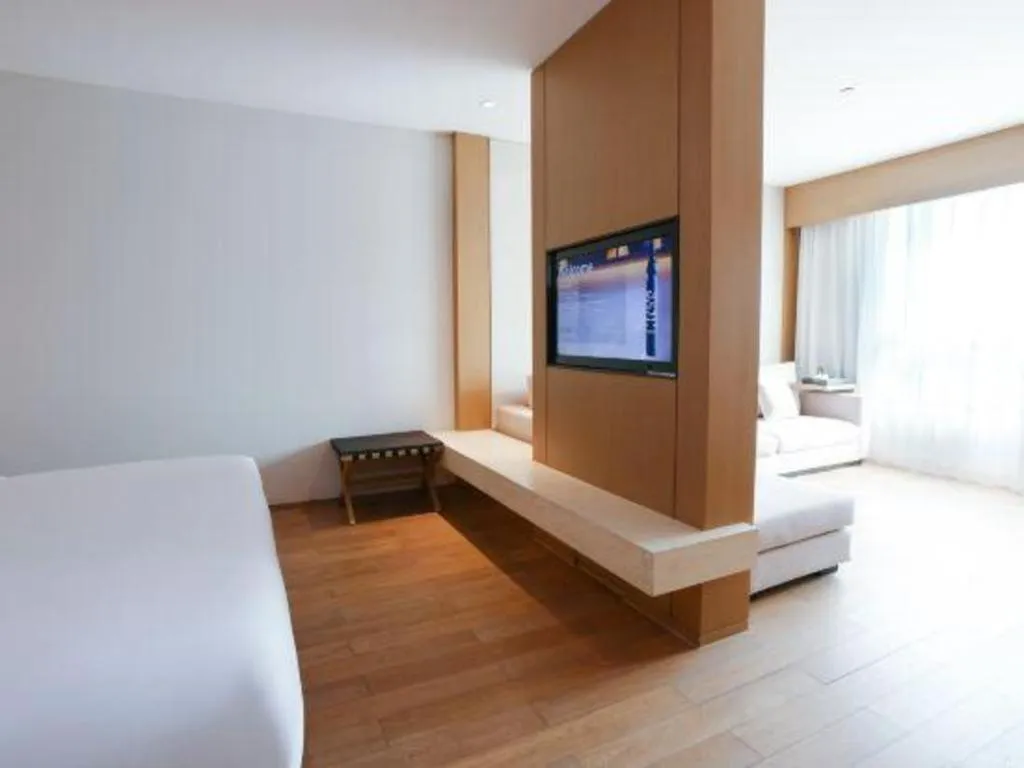 Bed in The East Hotel Hangzhou