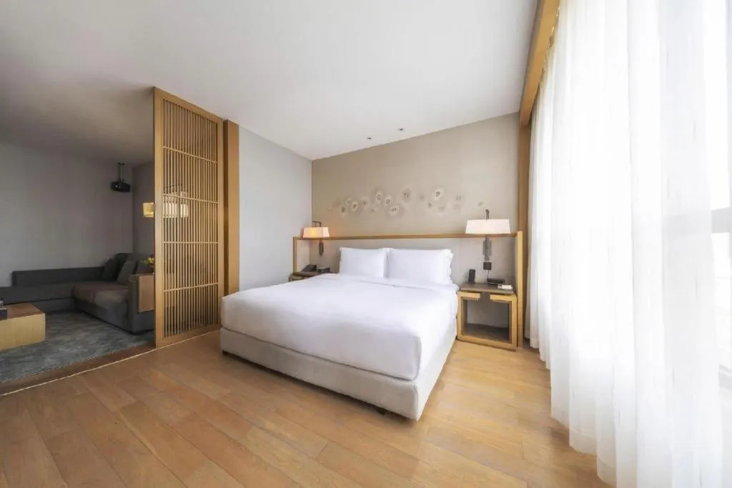 Bed in The East Hotel Hangzhou