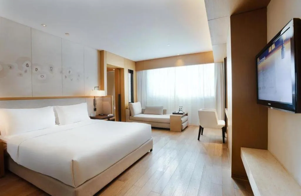 Bed in The East Hotel Hangzhou