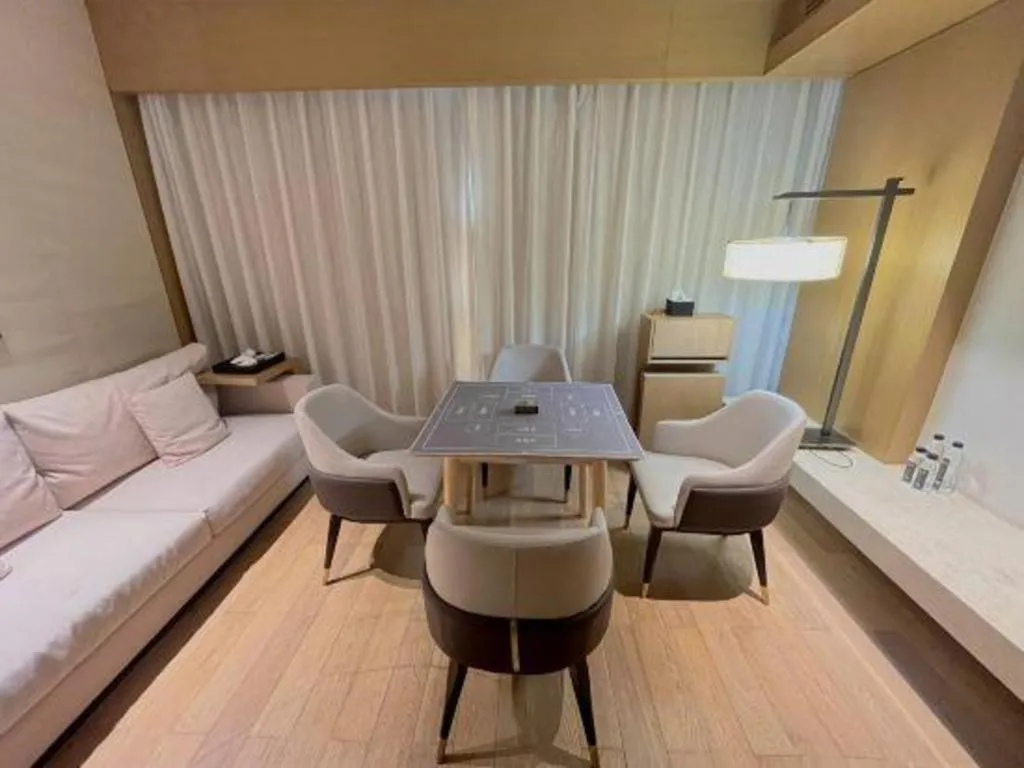 The East Hotel Hangzhou