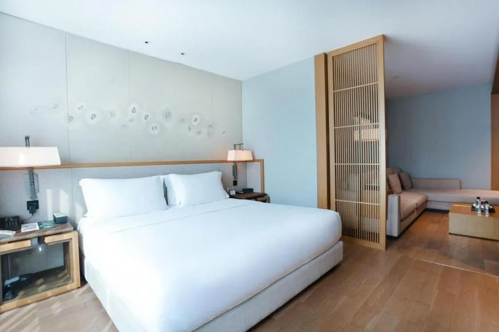 Bed in The East Hotel Hangzhou