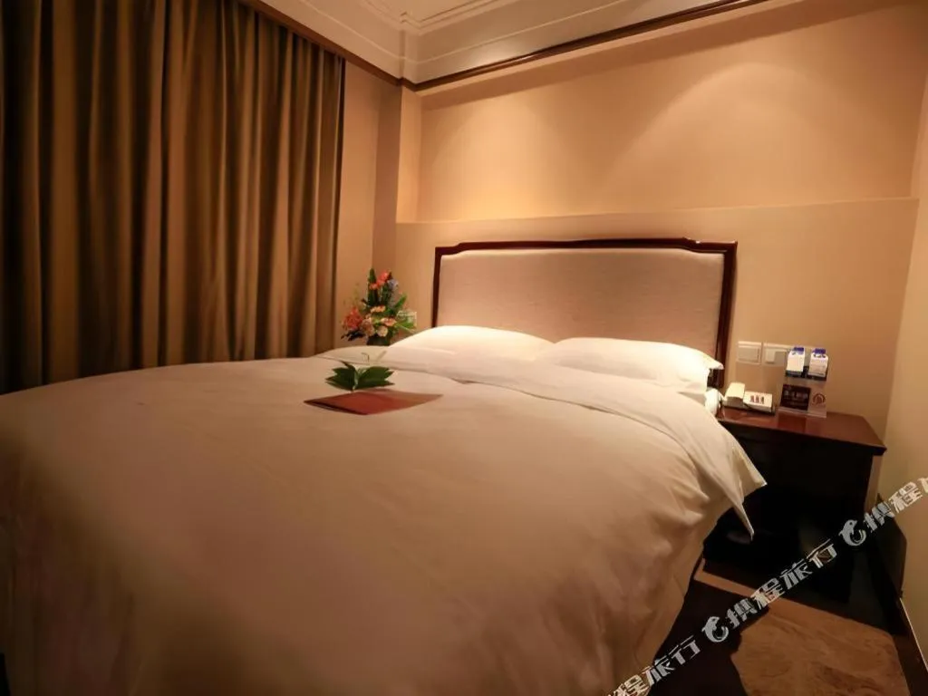 Bed in Bell Tower Hotel