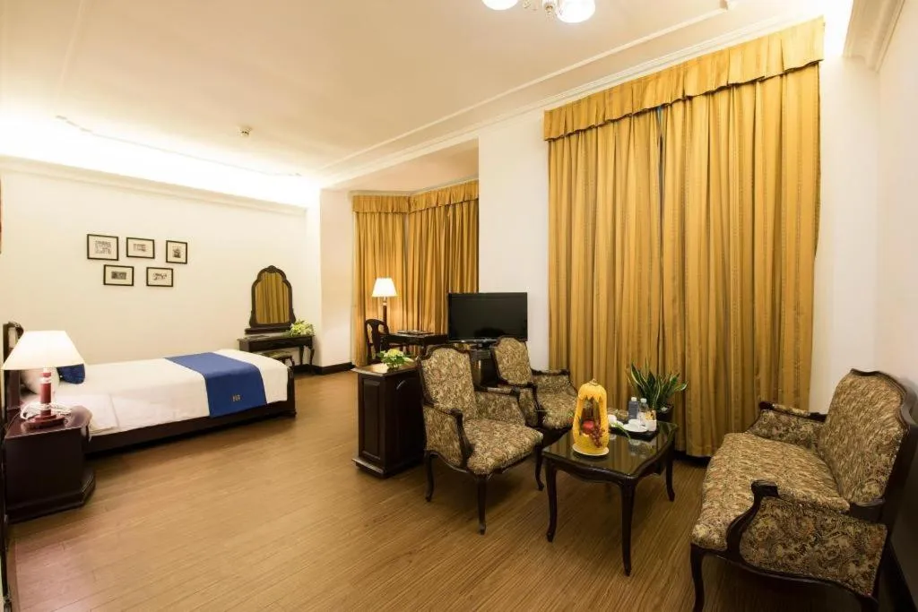 Bed in Hoa Binh Hotel