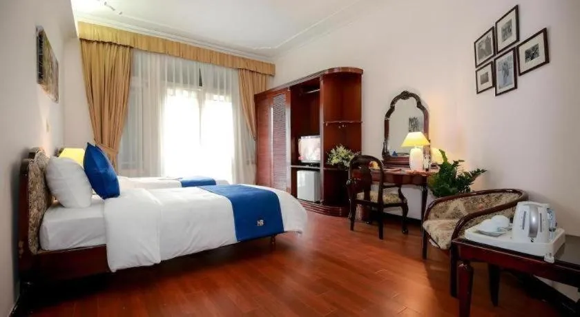 Hoa Binh Hotel