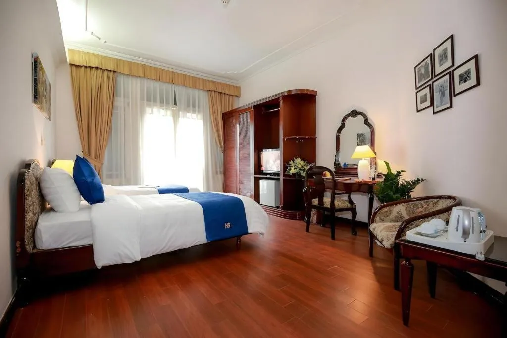 Bed in Hoa Binh Hotel