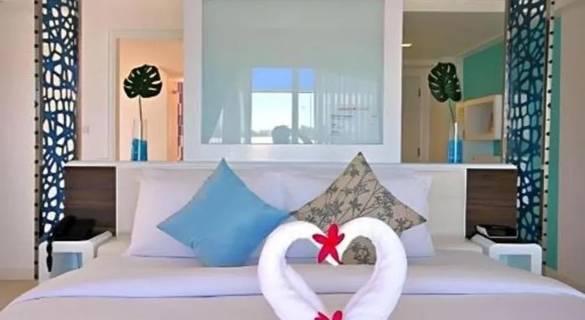 Bed in Hinn - Namm Hotel