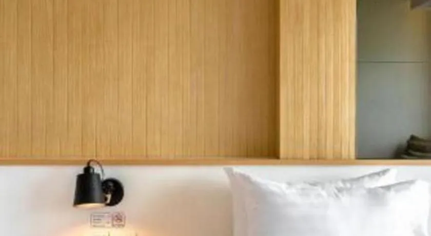 Bed in Hinn - Namm Hotel