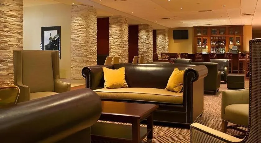 Adam's Mark Hotel & Conference Center