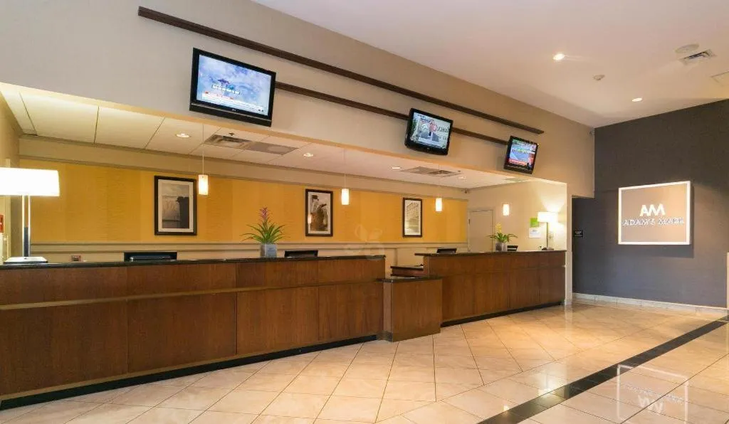 Adam's Mark Hotel & Conference Center
