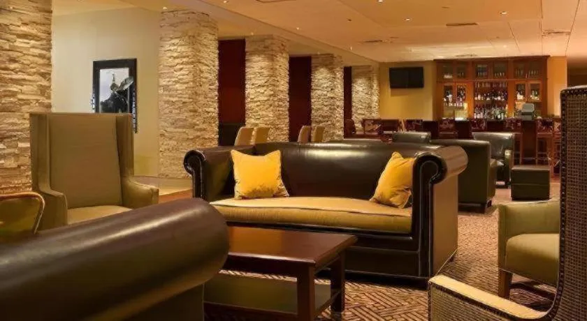 Adam's Mark Hotel & Conference Center