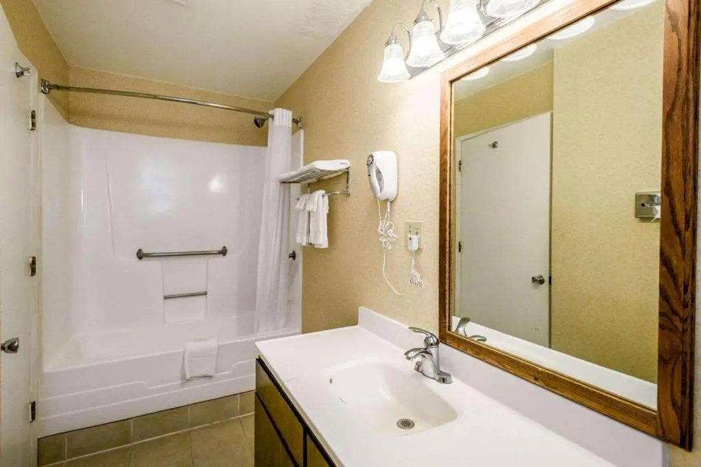 Quality Inn Redding near I-5