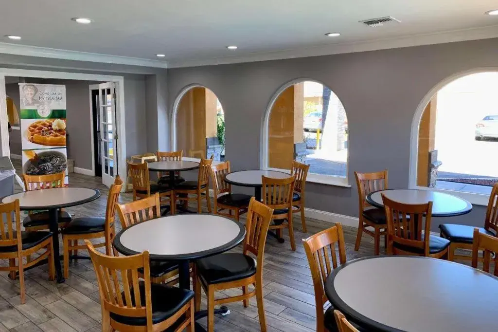 Quality Inn Redding near I-5 Quality Inn Redding near I-5